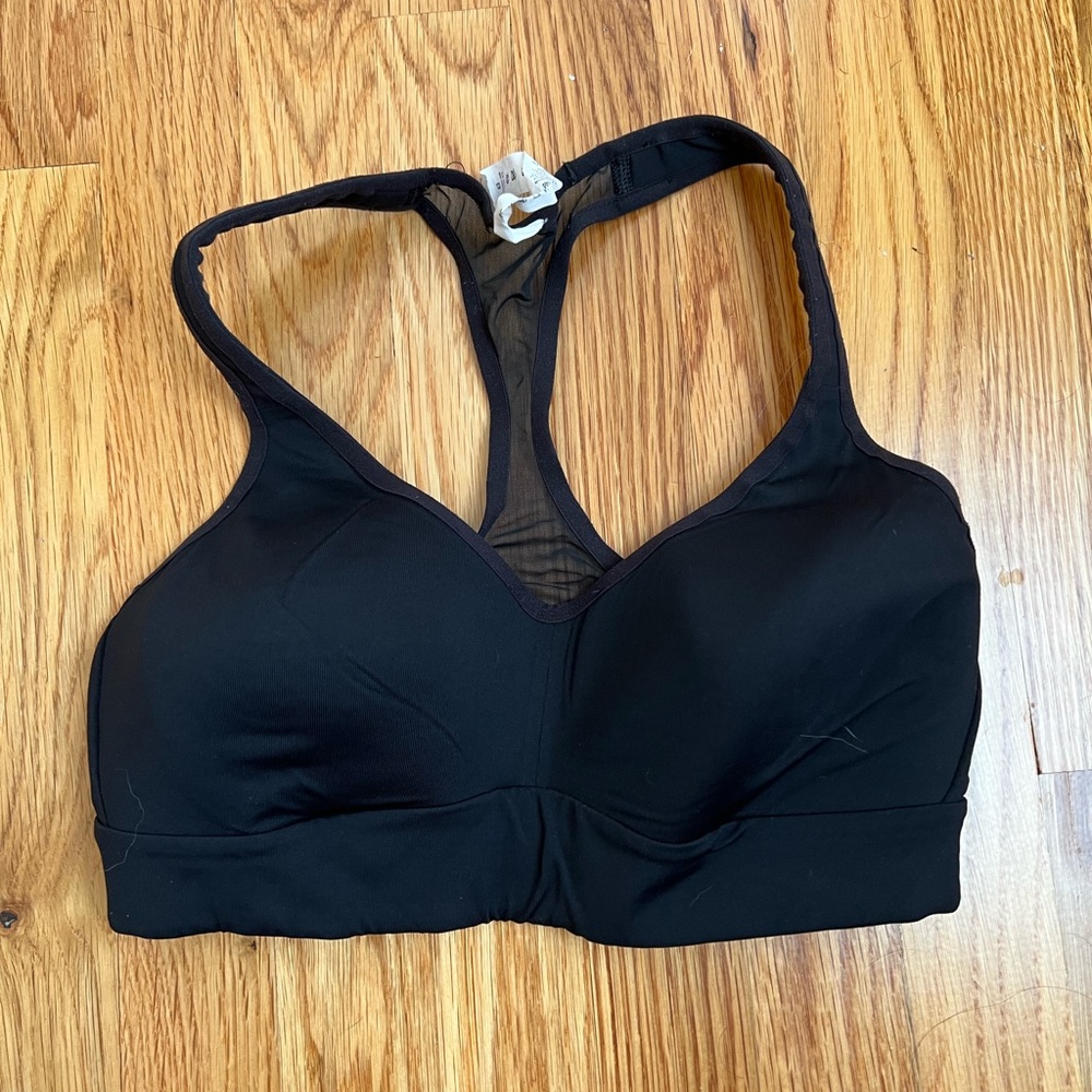 Lululemon padded sports bra